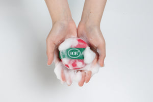 Sapone da spugna di burro di rosa e di karité