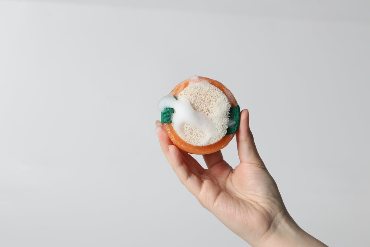 Salvia e spugna di burro di karité sapone